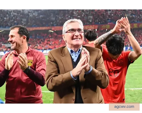 伊万上任一周年回顾 国足成绩波动中崭露新生力量与年轻化亮点